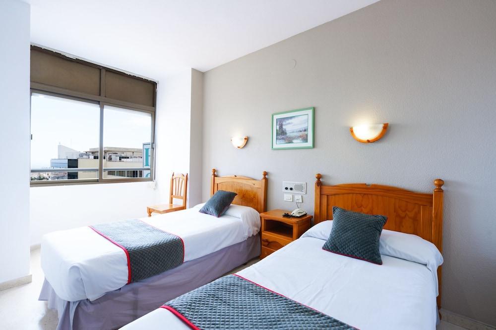 Oyo Hotel Costa Andaluza Motril Kültér fotó