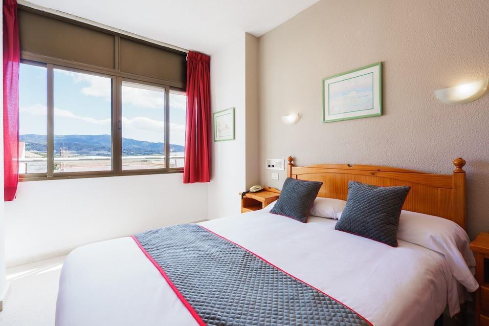 Oyo Hotel Costa Andaluza Motril Kültér fotó